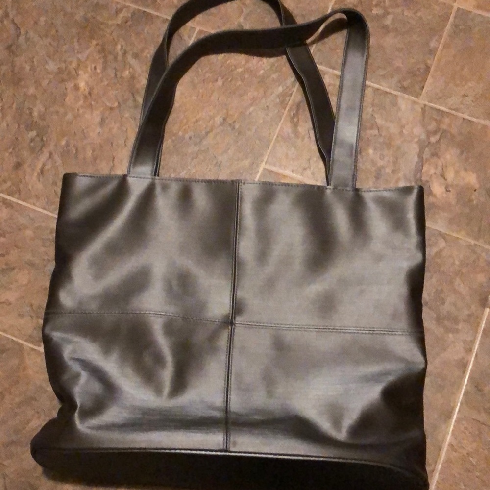Elizabeth Arden Tote